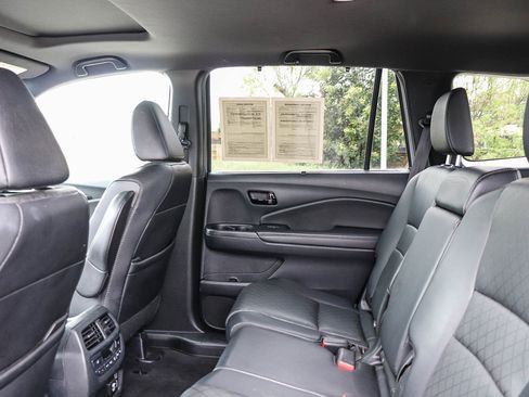 Used 2023 Honda Passport Elite image 18