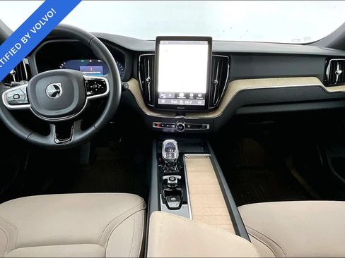 Certified 2026 Volvo XC60 B5 Plus AWD/4WD image 19
