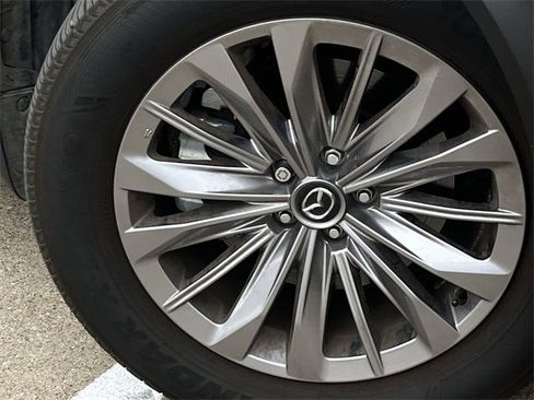 Used 2025 MAZDA CX-90 3.3 Turbo w/ Select Package image 10