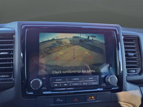 Used 2024 Nissan Frontier PRO-4X image 29