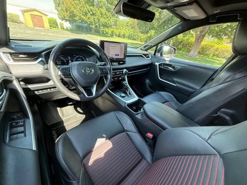 Used 2023 Toyota RAV4 XSE w/ Weather Package AWD/4WD image 9