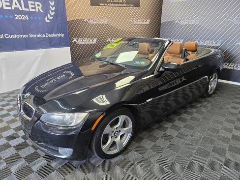 Used 2009 BMW 328i Convertible image 2