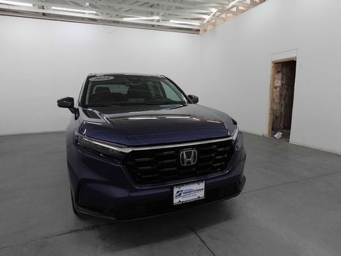 Used 2024 Honda CR-V EX image 3