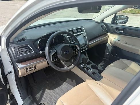 Used 2019 Subaru Outback 2.5i Limited image 8