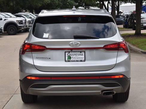 Used 2023 Hyundai Santa Fe SE FWD image 9