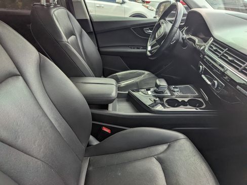 Used 2017 Audi Q7 3.0T Prestige image 10