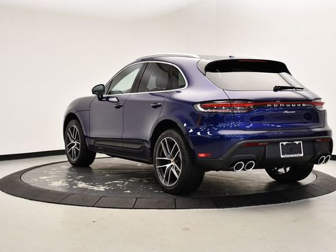Certified 2025 Porsche Macan image 3
