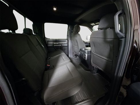 Used 2018 Ford F150 XLT w/ Equipment Group 302A Luxury image 19