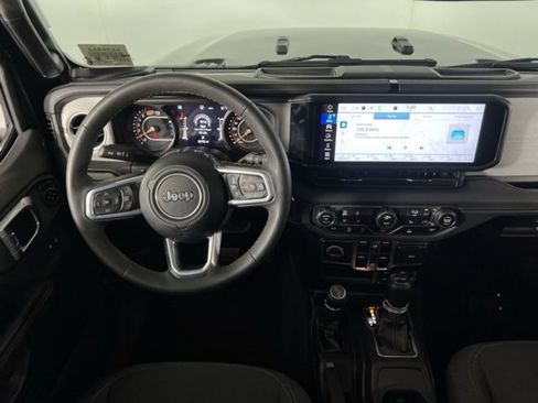 Certified 2024 Jeep Wrangler Sahara image 17