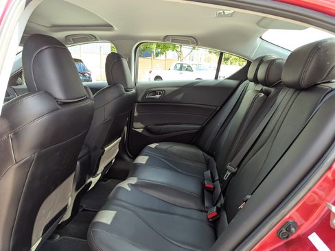 Used 2020 Acura ILX image 13