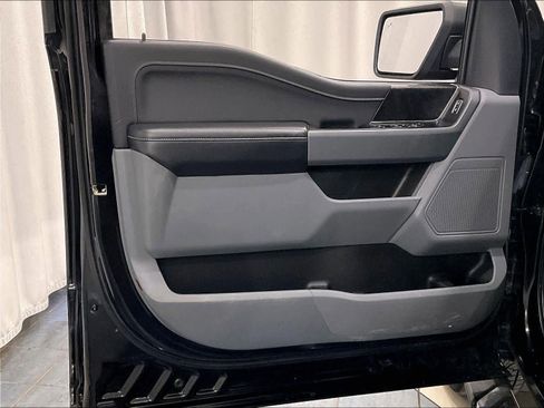 Used 2021 Ford F150 XLT w/ Equipment Group 302A High image 9