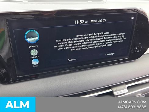 Used 2025 Hyundai Palisade SEL FWD image 22