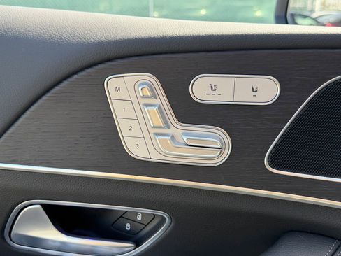 New 2026 Mercedes-Benz GLE 450 4MATIC image 16