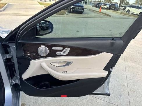 Used 2021 Mercedes-Benz E 350 Sedan image 14