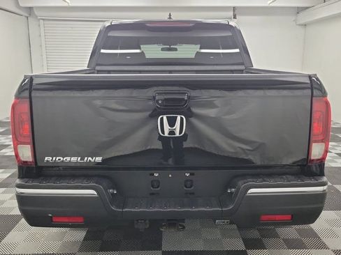 Used 2017 Honda Ridgeline Sport image 5
