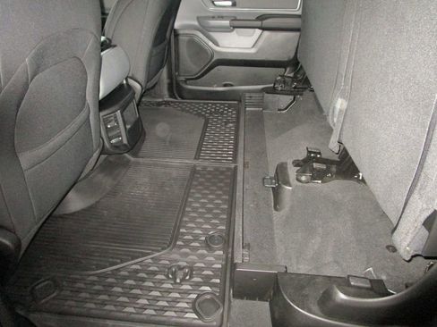 Used 2022 RAM 1500 Big Horn w/ Trailer Tow Group image 23