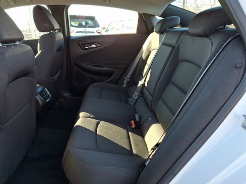 Used 2024 Chevrolet Malibu LT image 10