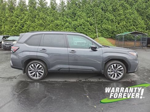 Used 2026 Subaru Forester Touring AWD/4WD image 8