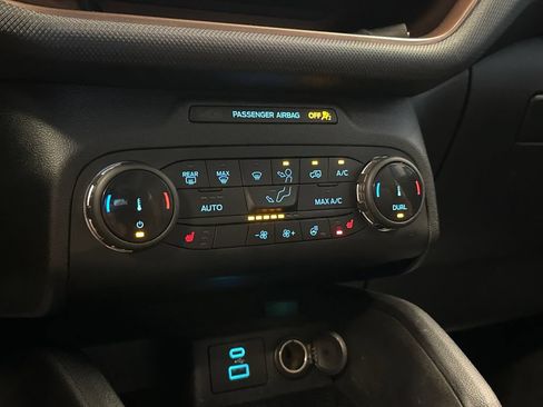 Used 2022 Ford Bronco Sport Outer Banks w/ Tech Package AWD/4WD image 15