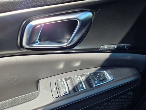 New 2026 Kia Carnival SX Prestige FWD image 16