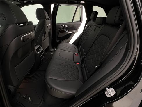 Certified 2025 BMW X5 xDrive50e w/ Premium Package image 19