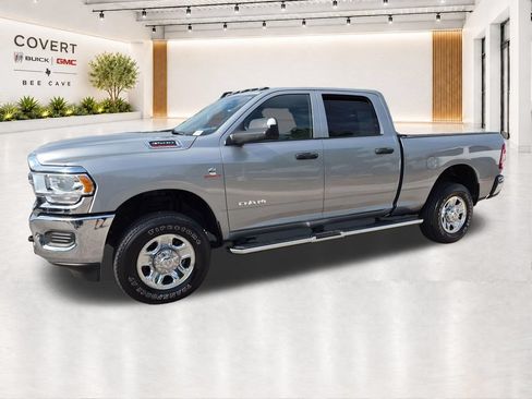 Used 2022 RAM 3500 Tradesman AWD/4WD image 5
