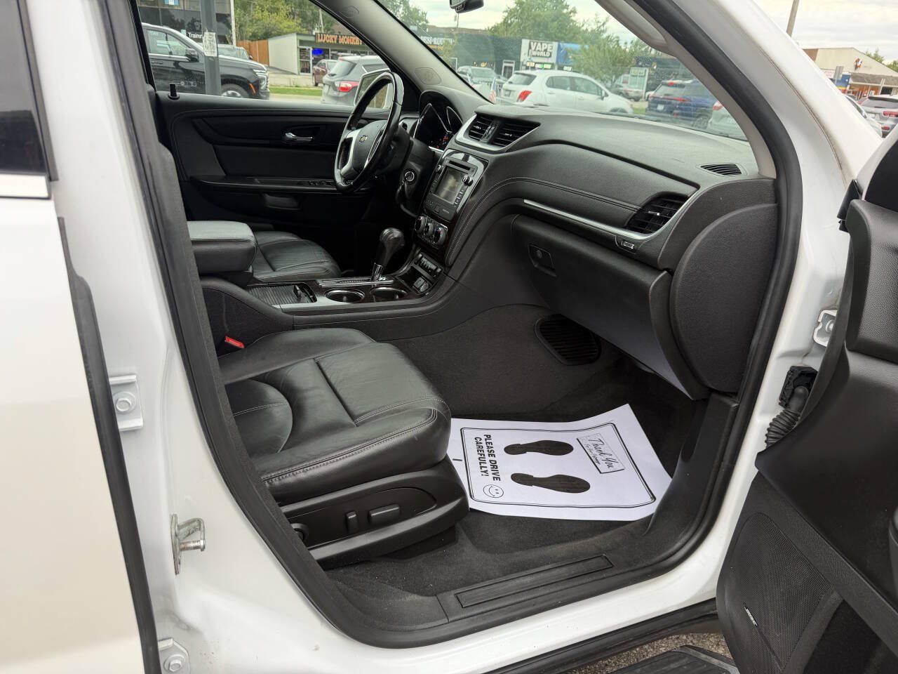 Used 2017 Chevrolet Traverse LT AWD/4WD image 7