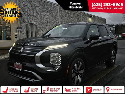 New 2026 Mitsubishi Outlander SE image 1