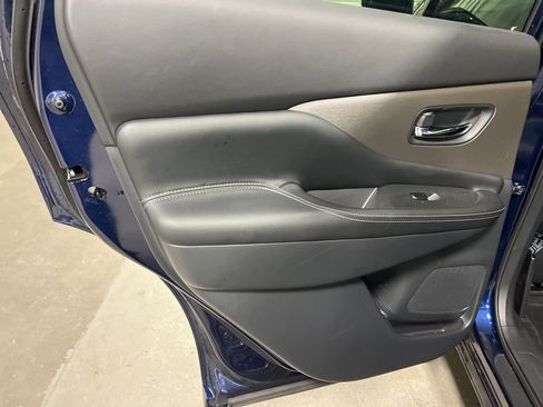 Used 2024 Nissan Murano SV image 19