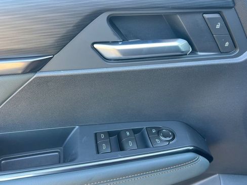 New 2026 GMC Acadia AT4 w/ Super Cruise Package AWD/4WD image 8