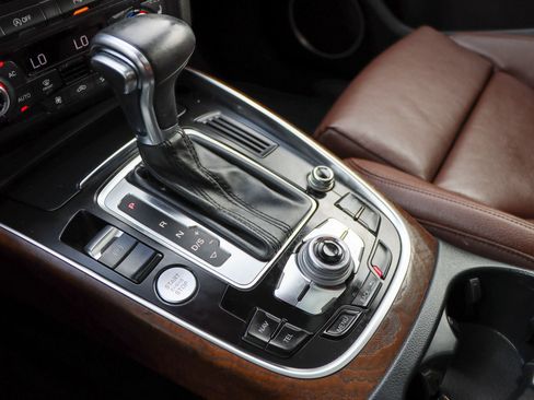 Used 2014 Audi Q5 3.0T Premium Plus image 57