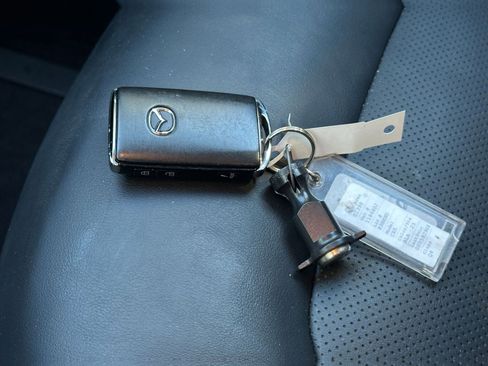 Used 2025 MAZDA CX-5 AWD 2.5 S w/ Select Package image 18