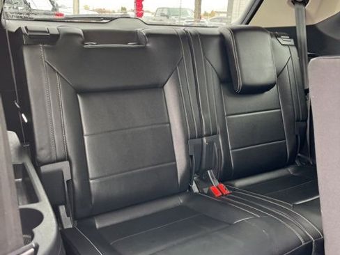 Used 2021 Volkswagen Atlas SE image 36