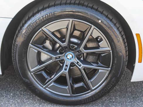 Certified 2023 BMW i4 eDrive35 w/ Premium Package image 10