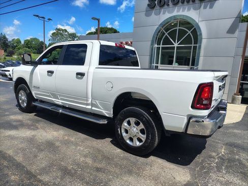 Certified 2025 RAM 2500 Big Horn AWD/4WD image 13