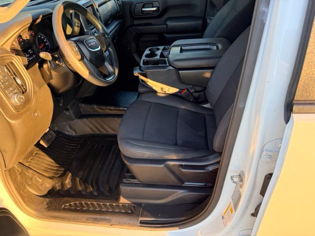 Used 2024 GMC Sierra 2500 Pro w/ Convenience Package AWD/4WD image 18