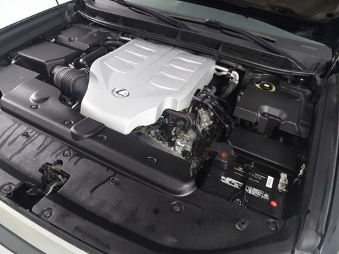 Used 2019 Lexus GX 460 Premium AWD/4WD image 21