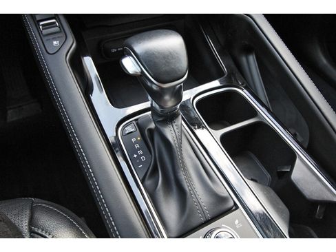 Used 2024 Kia Telluride EX X-Line AWD/4WD image 32
