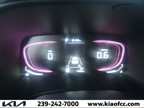 Certified 2023 Kia Soul LX FWD image 27