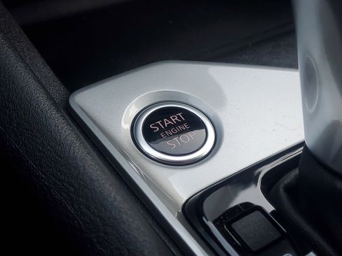 Used 2025 Nissan Altima 2.5 S FWD image 29