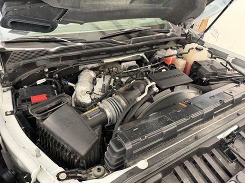 Used 2024 GMC Sierra 2500 AT4 w/ AT4 Preferred Package image 33