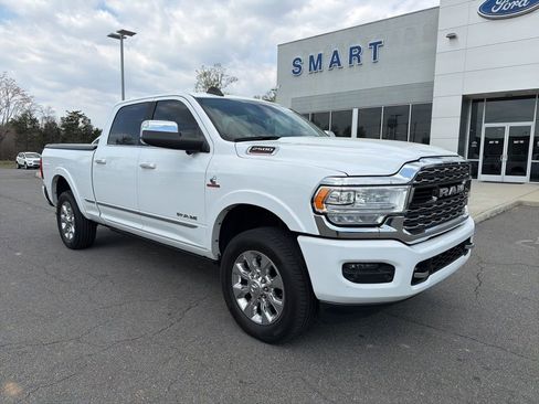 Used 2019 RAM 2500 Limited image 2