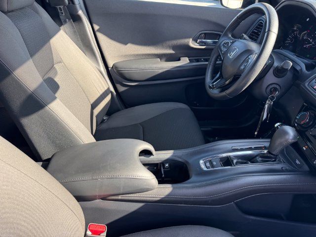 Used 2021 Honda HR-V Sport image 6