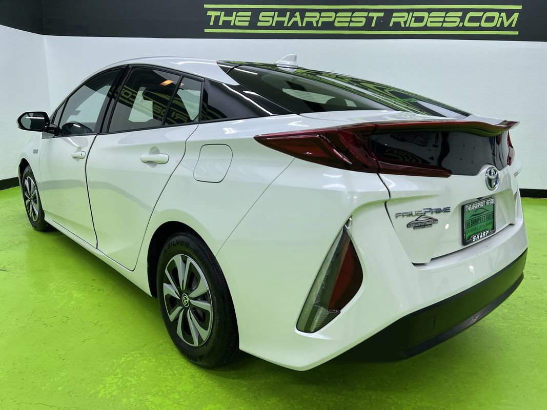 Used 2019 Toyota Prius Prime Plus w/ Carpet Mat Package FWD image 6