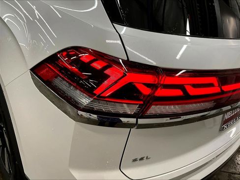 New 2026 Volkswagen Atlas Cross Sport SEL image 25