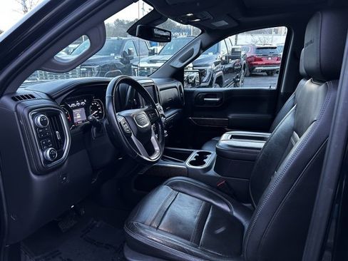 Used 2021 GMC Sierra 1500 Denali w/ Denali Premium Package image 18