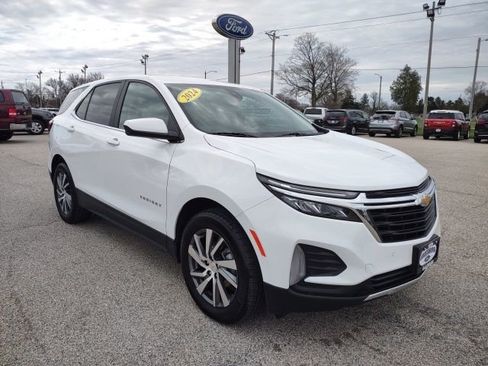 Used 2024 Chevrolet Equinox LT FWD image 9