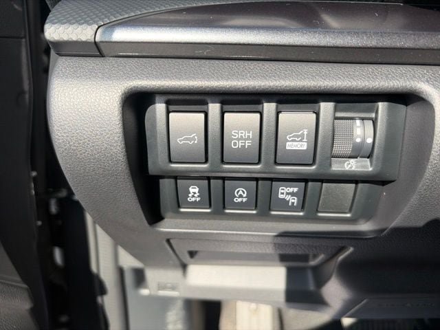 Used 2023 Subaru Forester Sport AWD/4WD image 16