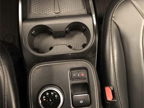 Used 2023 Ford Mustang Mach-E Select image 20