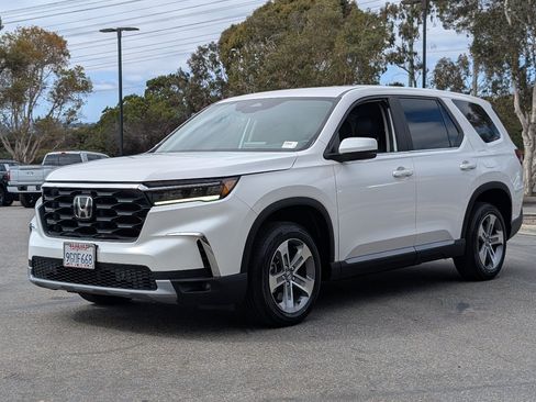 Used 2023 Honda Pilot EX-L image 12
